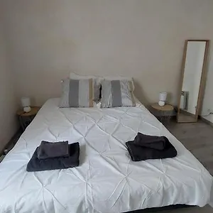  Appartement T3 Proche Theatre Antique